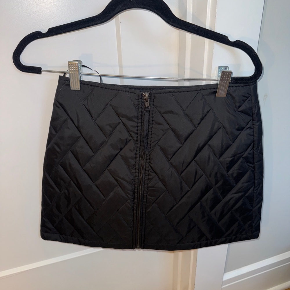Steve Madden Black Quilted Mini Skirt
